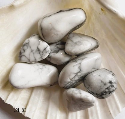 Howlite
